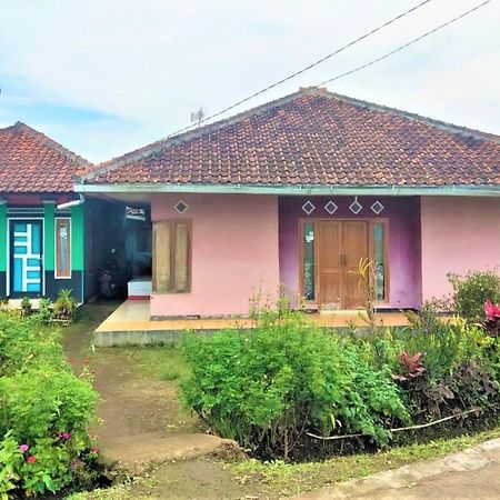 Villa Lembang Bunda Cikareumbi Bagian luar foto