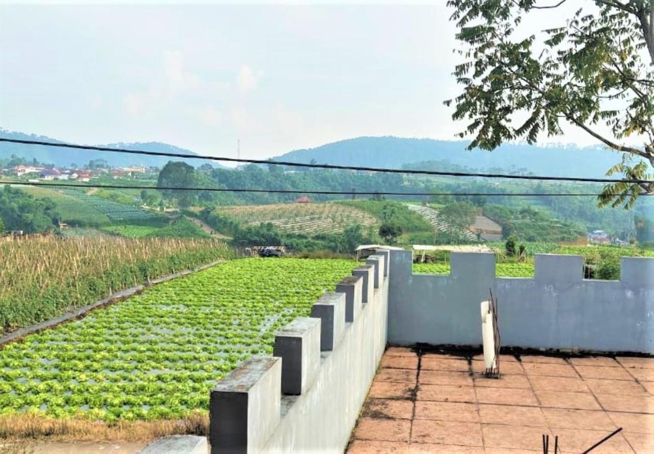 Villa Lembang Bunda Cikareumbi Bagian luar foto