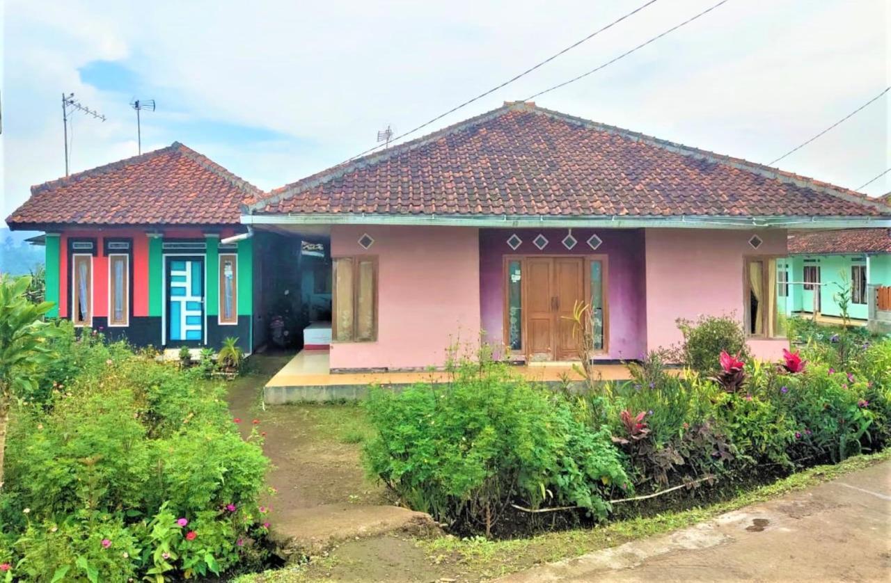 Villa Lembang Bunda Cikareumbi Bagian luar foto